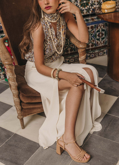 Conjunto de blusa y pantalón marfil Lara-Dylan